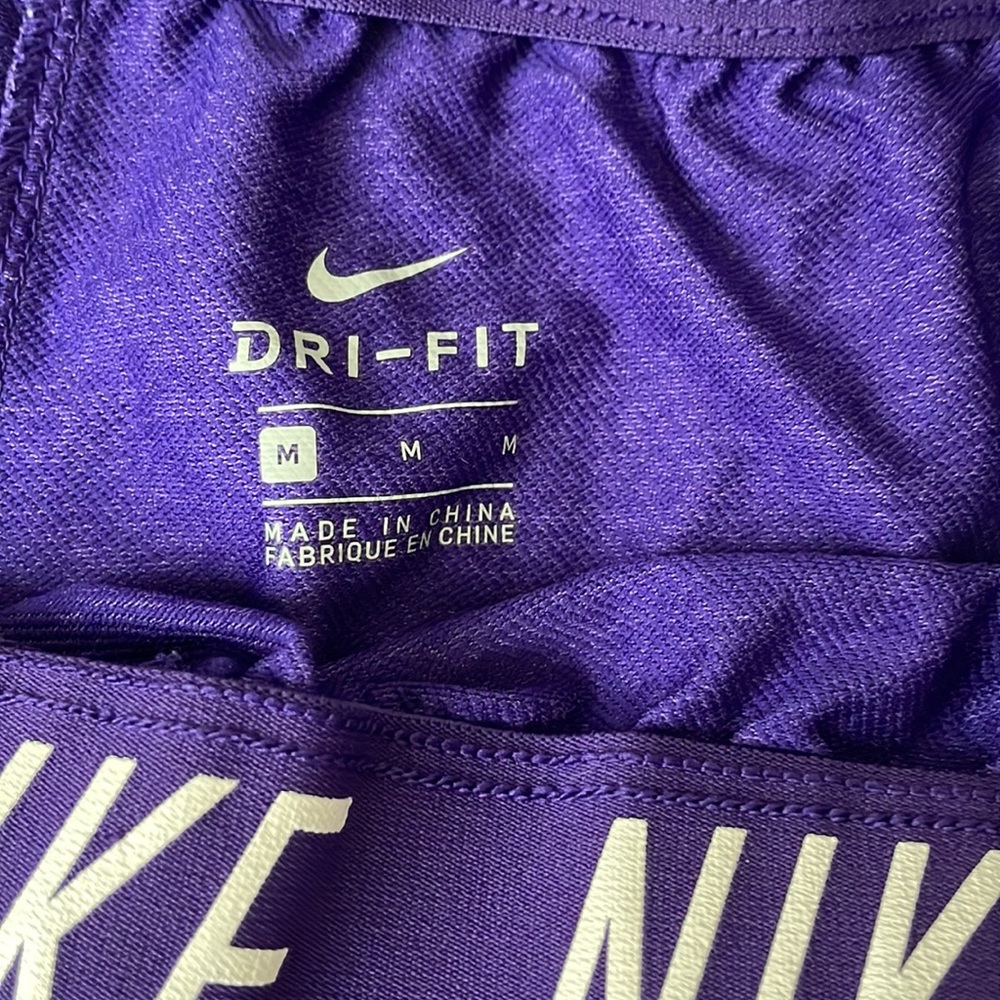 Nike shorts - Picture 3 of 5